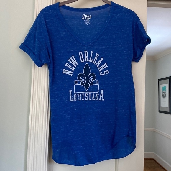 New Orleans V Neck Shirt Size Small in Blue NOLA by Blue 84 - Picture 1 of 4